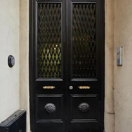 Stunning 2br 1 Min Metro&galata Apartment *