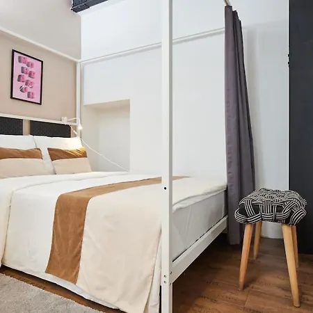 Stunning 2br 1 Min Metro&galata * Istanbul