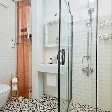 Stunning 2br 1 Min Metro&galata
