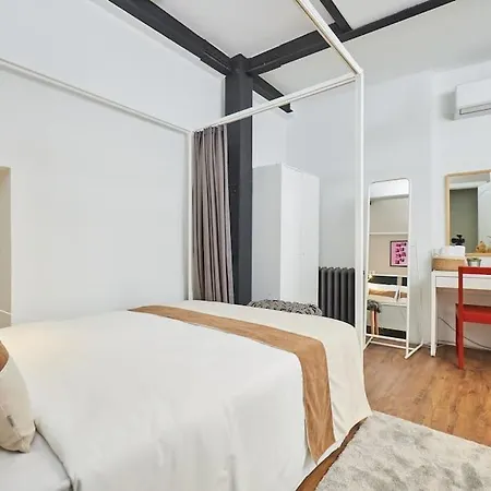 Stunning 2br 1 Min Metro&galata Daire İstanbul