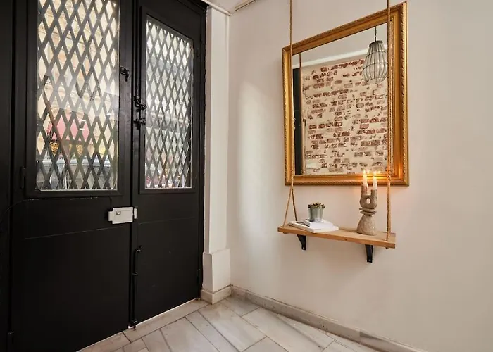 Stunning 2br 1 Min Metro&galata Apartment *