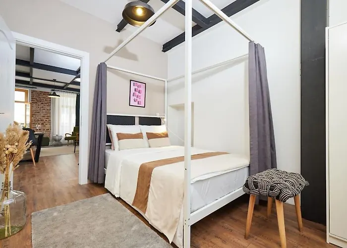 Stunning 2br 1 Min Metro&galata Apartment Istanbul