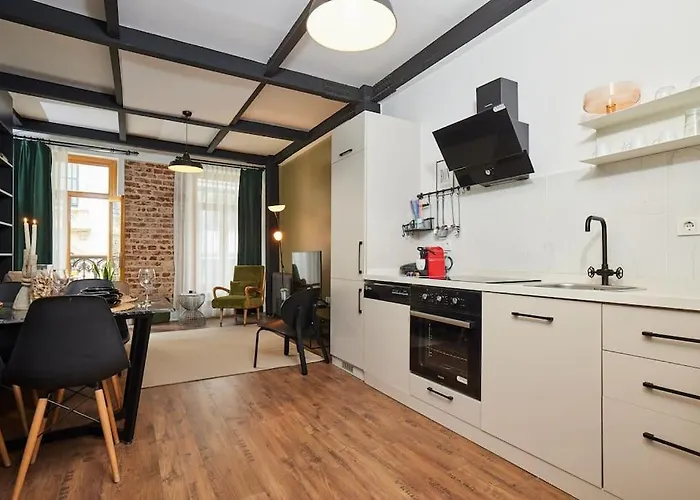 Stunning 2br 1 Min Metro&galata Apartment *